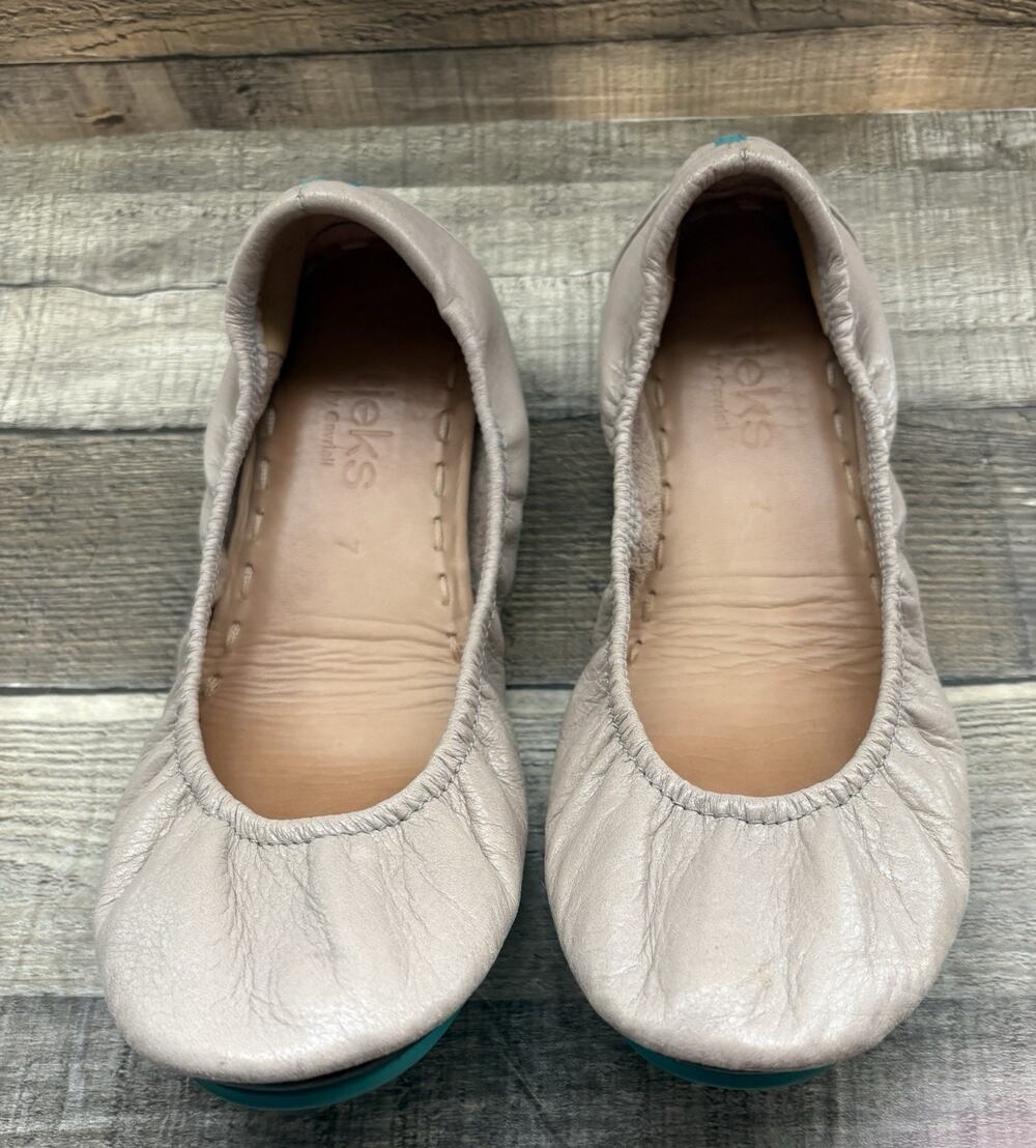 Tieks by Gavrieli Cream Foldable Leather Flats Size 7
